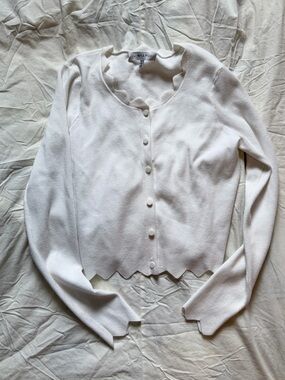 Milly White Cropped Scalloped Cardigan Button Front Coquette Balletcore Preppy S